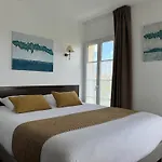 Logis Le Richelieu - Royan Atlantique Szálloda Saujon