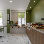 Logis Le Richelieu - Royan Atlantique Hotel