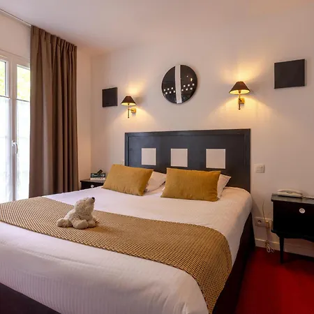 Logis Le Richelieu - Royan Atlantique Saujon