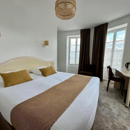 Logis Le Richelieu - Royan Atlantique 3* Saujon