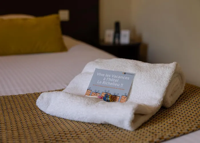 Logis Le Richelieu - Royan Atlantique 3* ソジョン